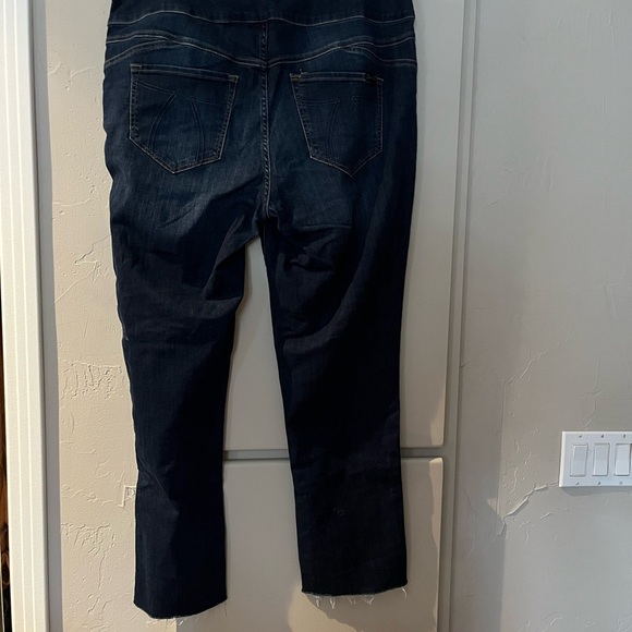 Seven Jeans - Picture 5 of 6